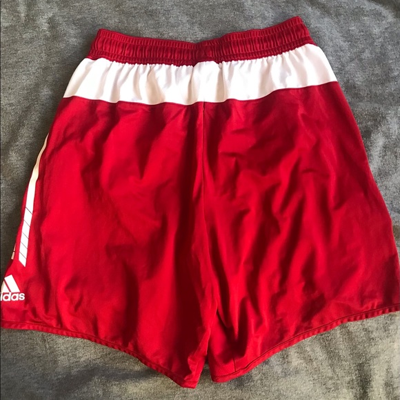 Ladies adidas shorts size L - Picture 8 of 10